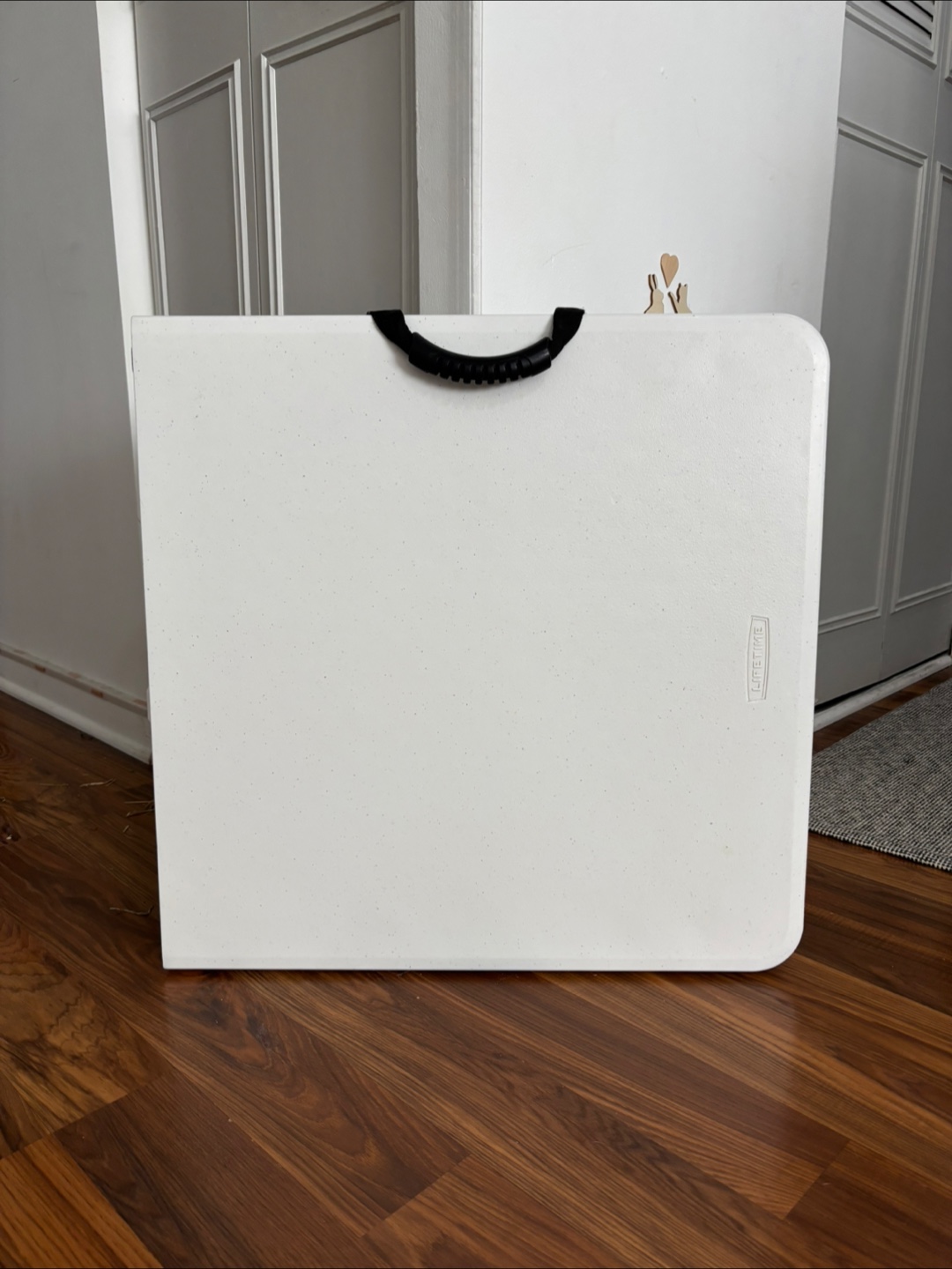 Lifetime White Fold-in-Half Table - photo 4