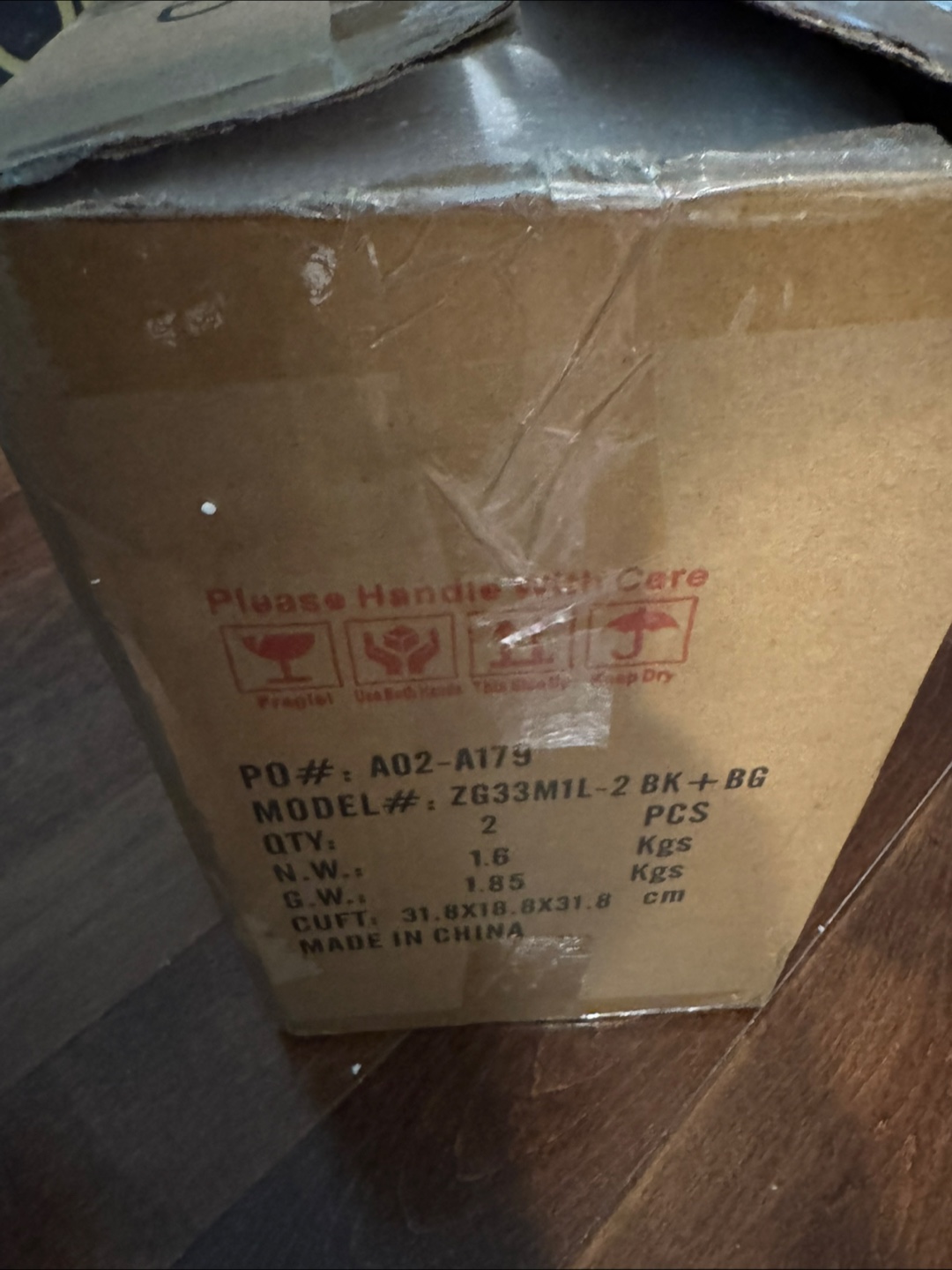 Zeyu Glass Pendant Lights - Black & Gold (Set of 2) - photo 4