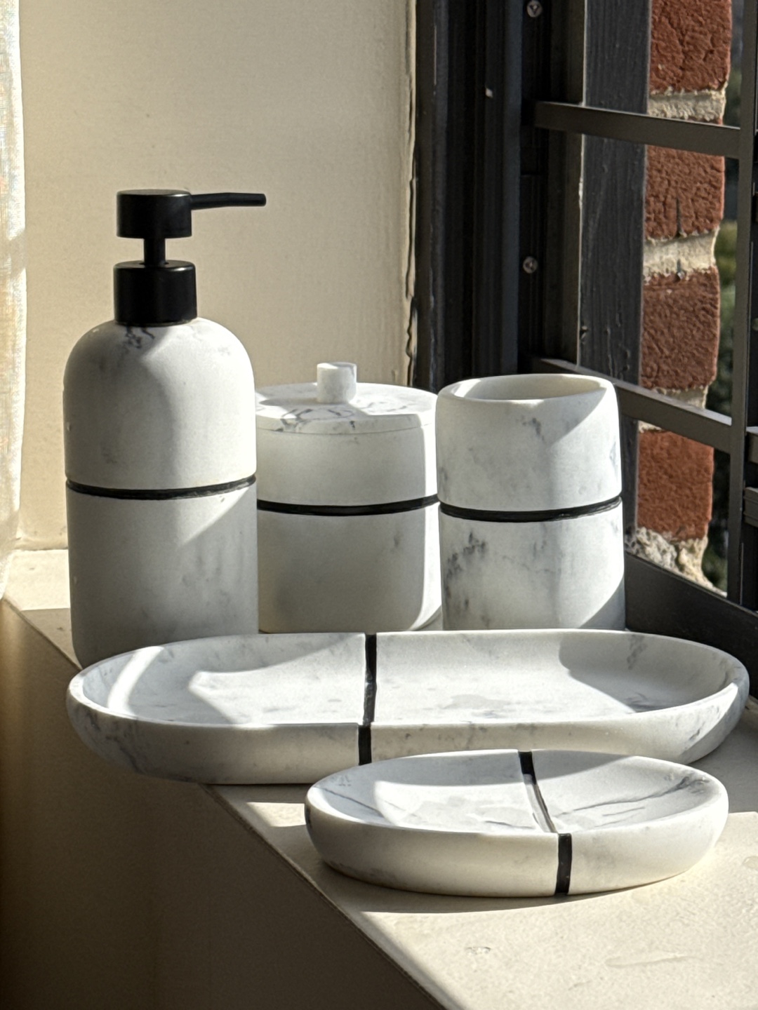 Bathroom Accessories Set