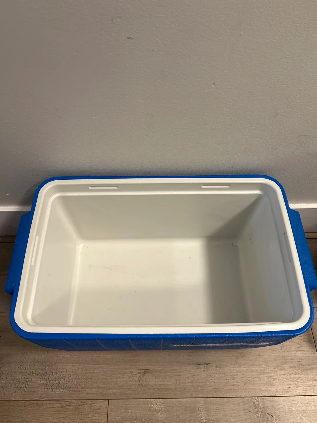 Coleman Poly-Lite 34 Cooler - Blue image indicator(3)