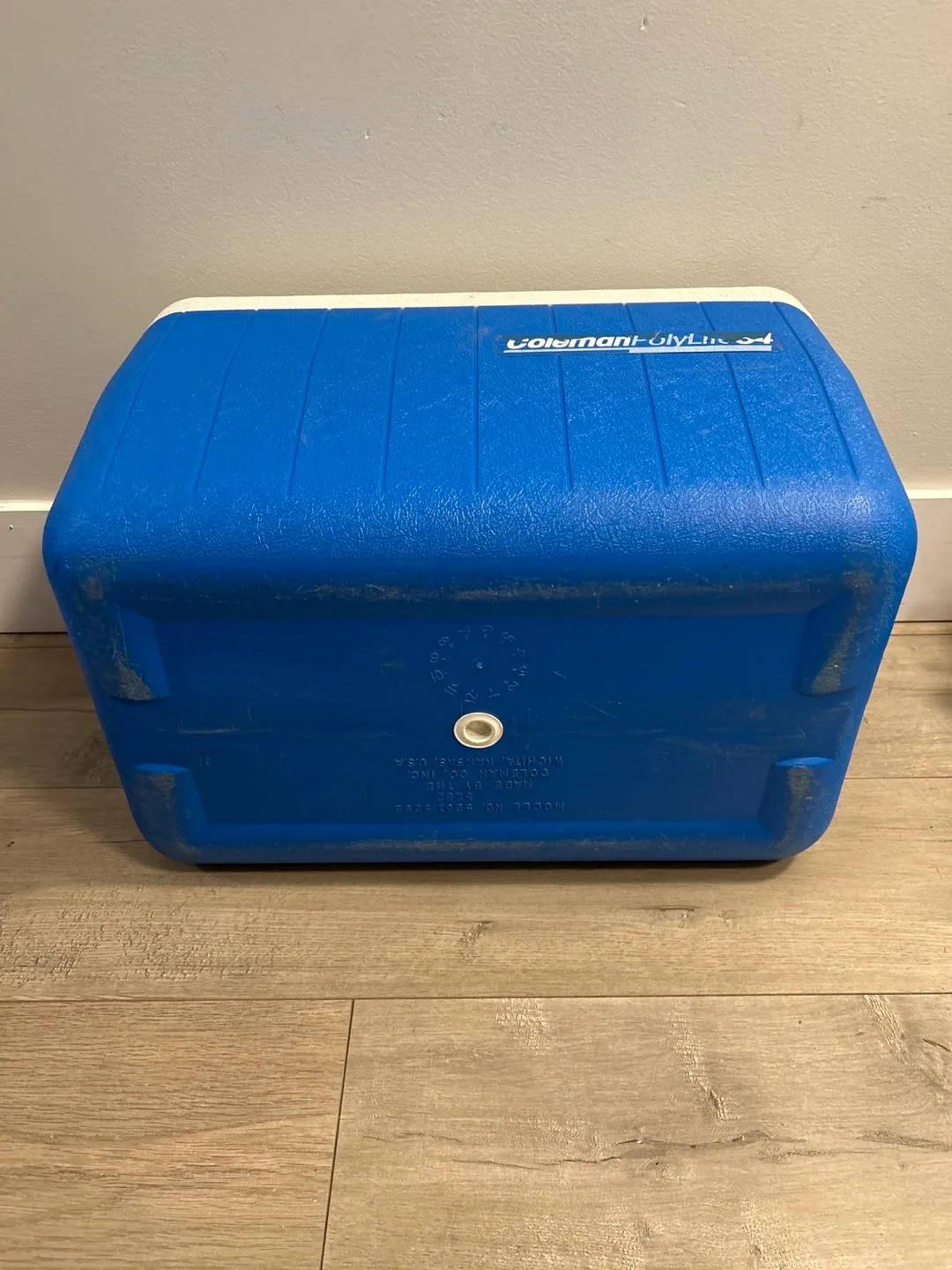 Coleman Poly-Lite 34 Cooler - Blue image indicator(2)