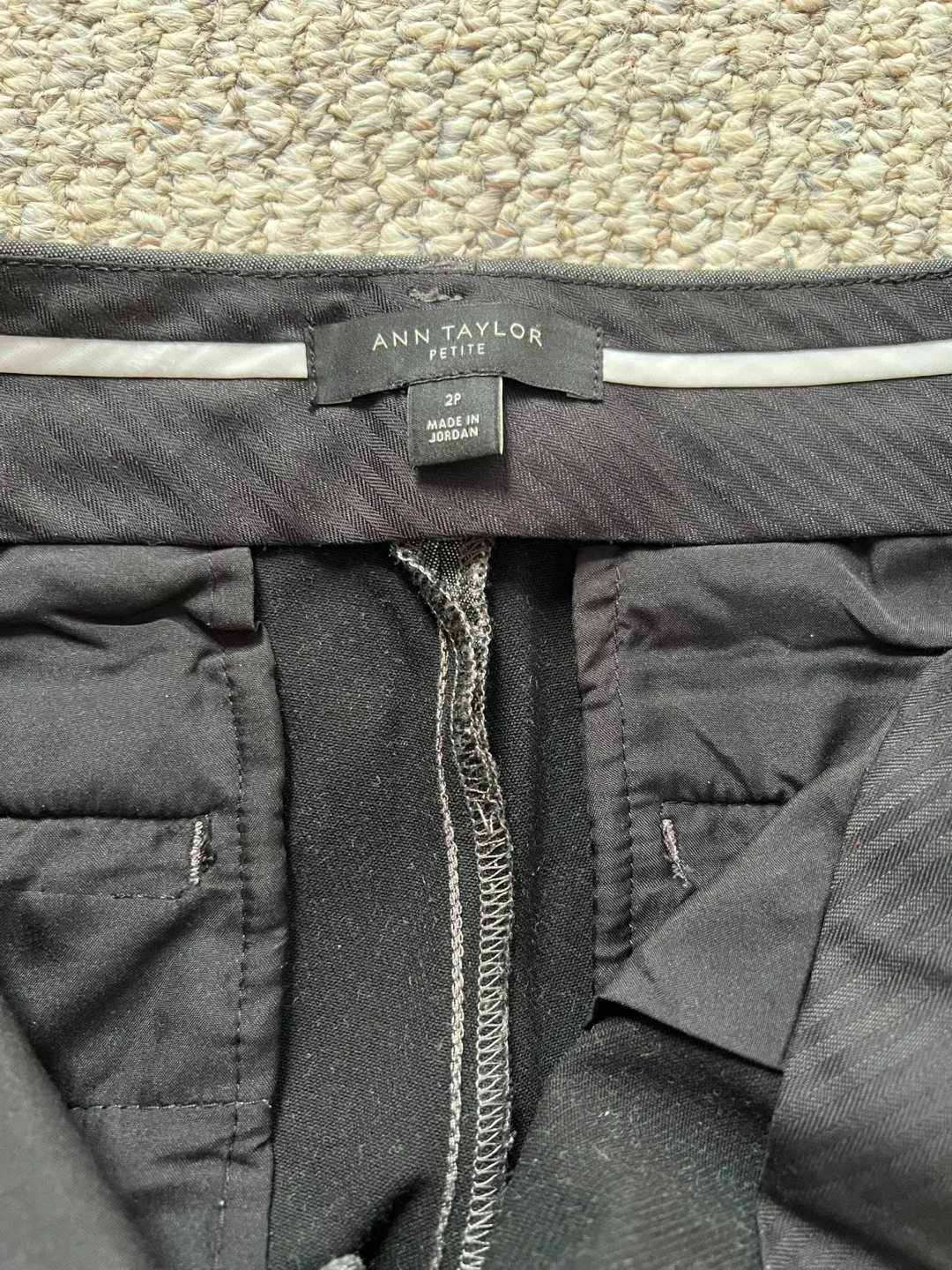 Ann Taylor Petite Gray Pants - Size 2P image indicator(2)