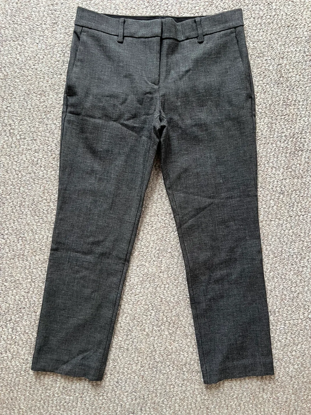 Ann Taylor Petite Gray Pants - Size 2P thumbnail