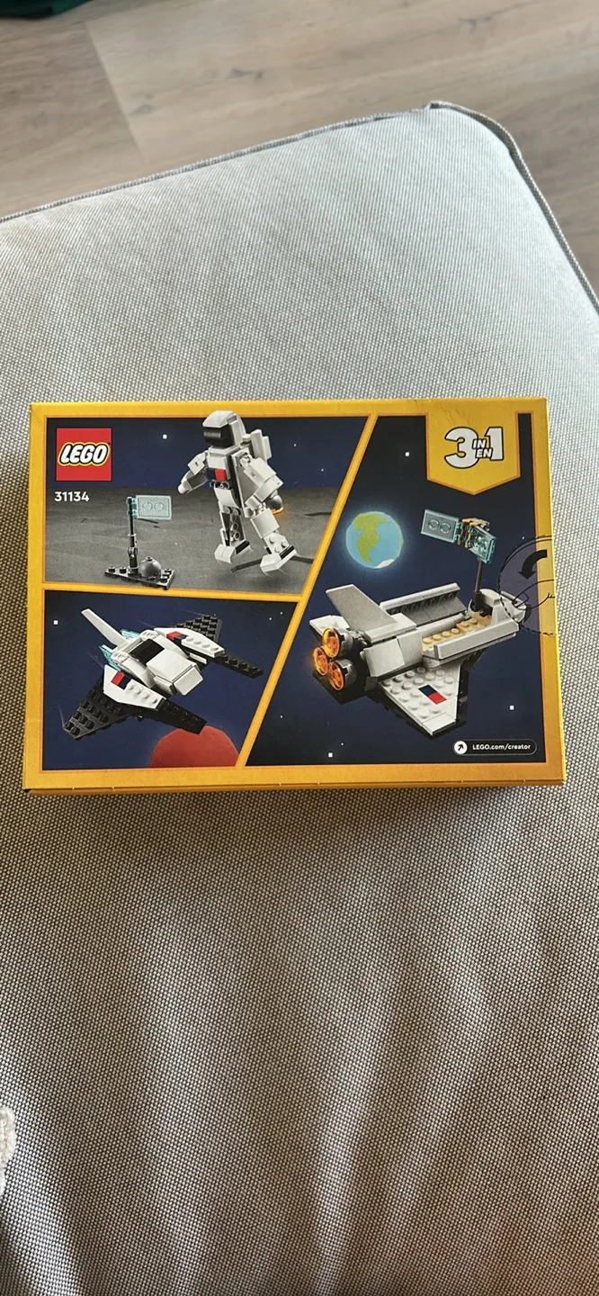 LEGO Creator 31134 Space Shuttle 3-in-1 Set