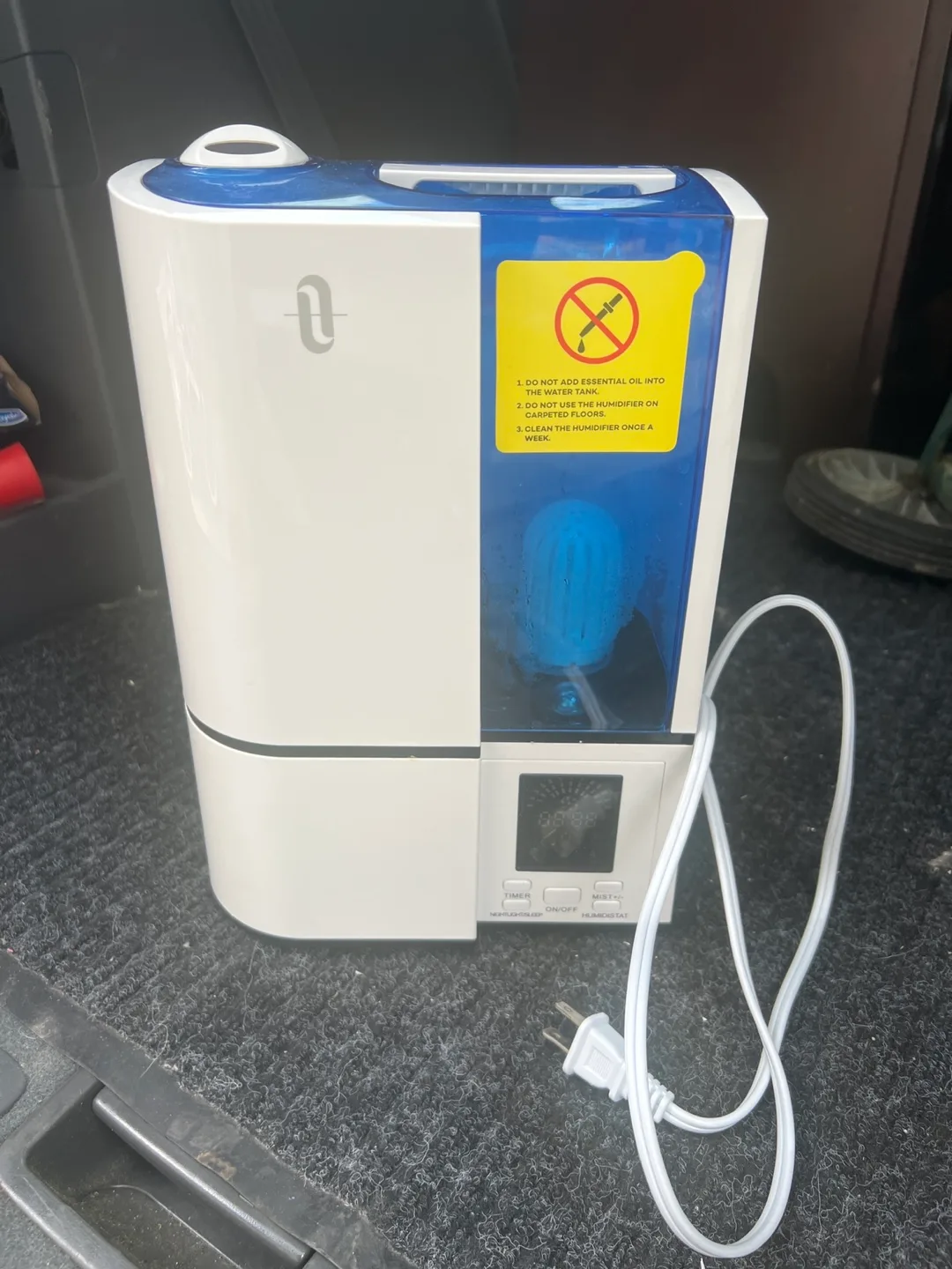 Ultrasonic Cool Mist Humidifier thumbnail