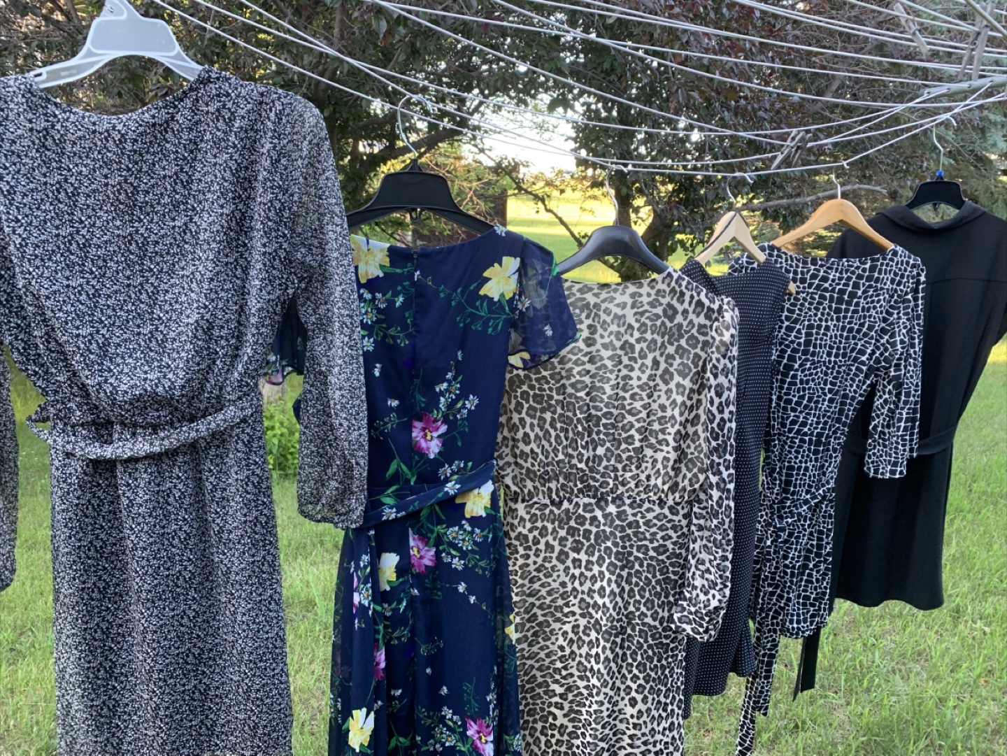 Ladies dresses - photo 2