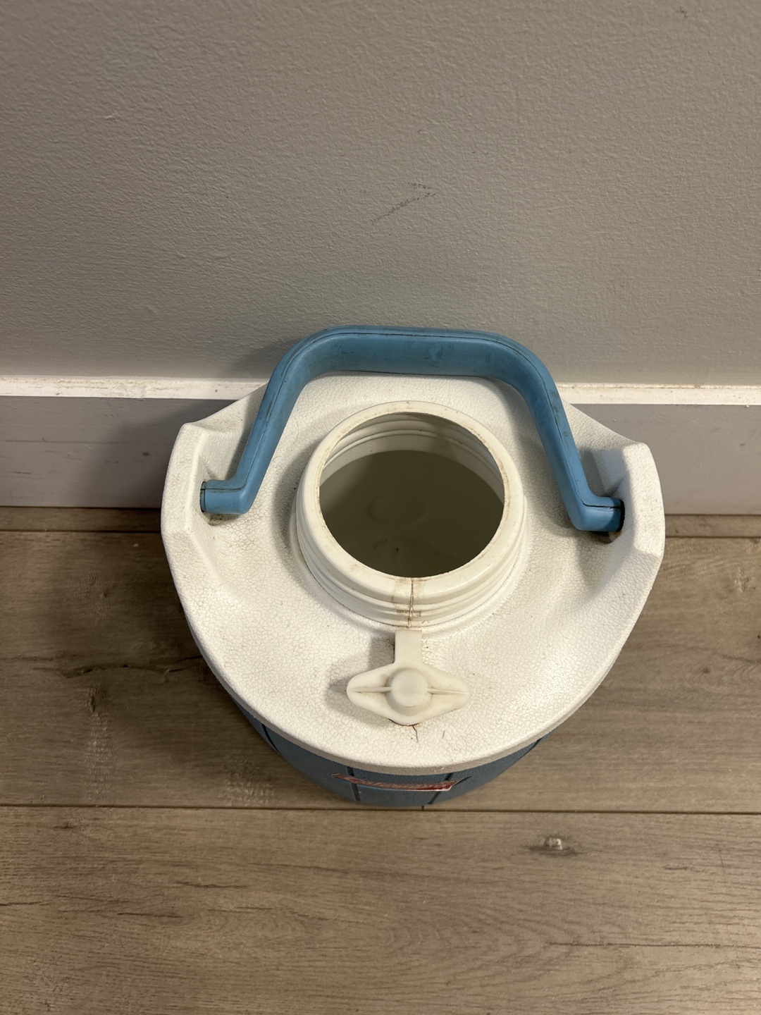 Coleman Water Jug - Blue & White - photo 2