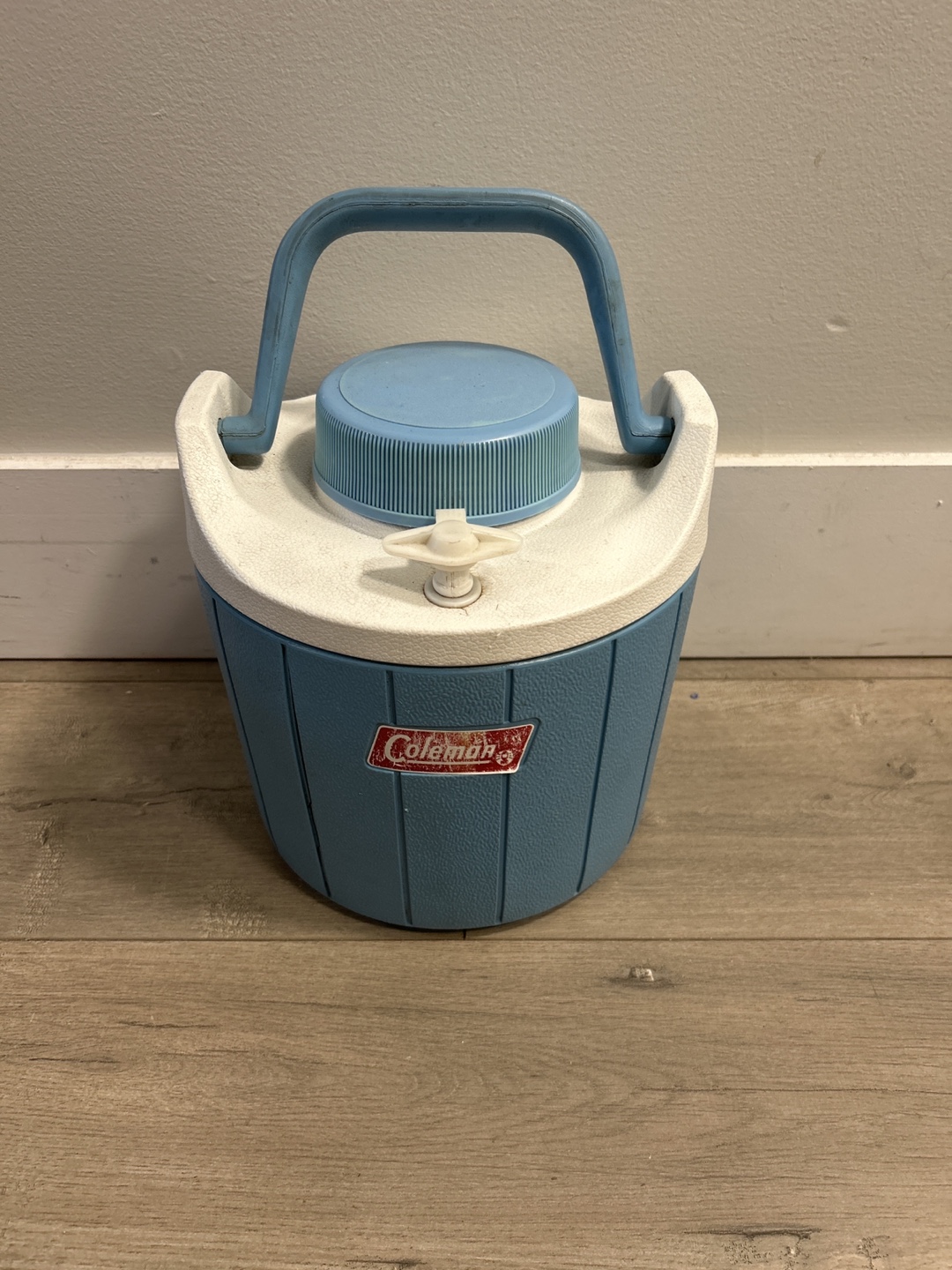 Coleman Water Jug - Blue & White