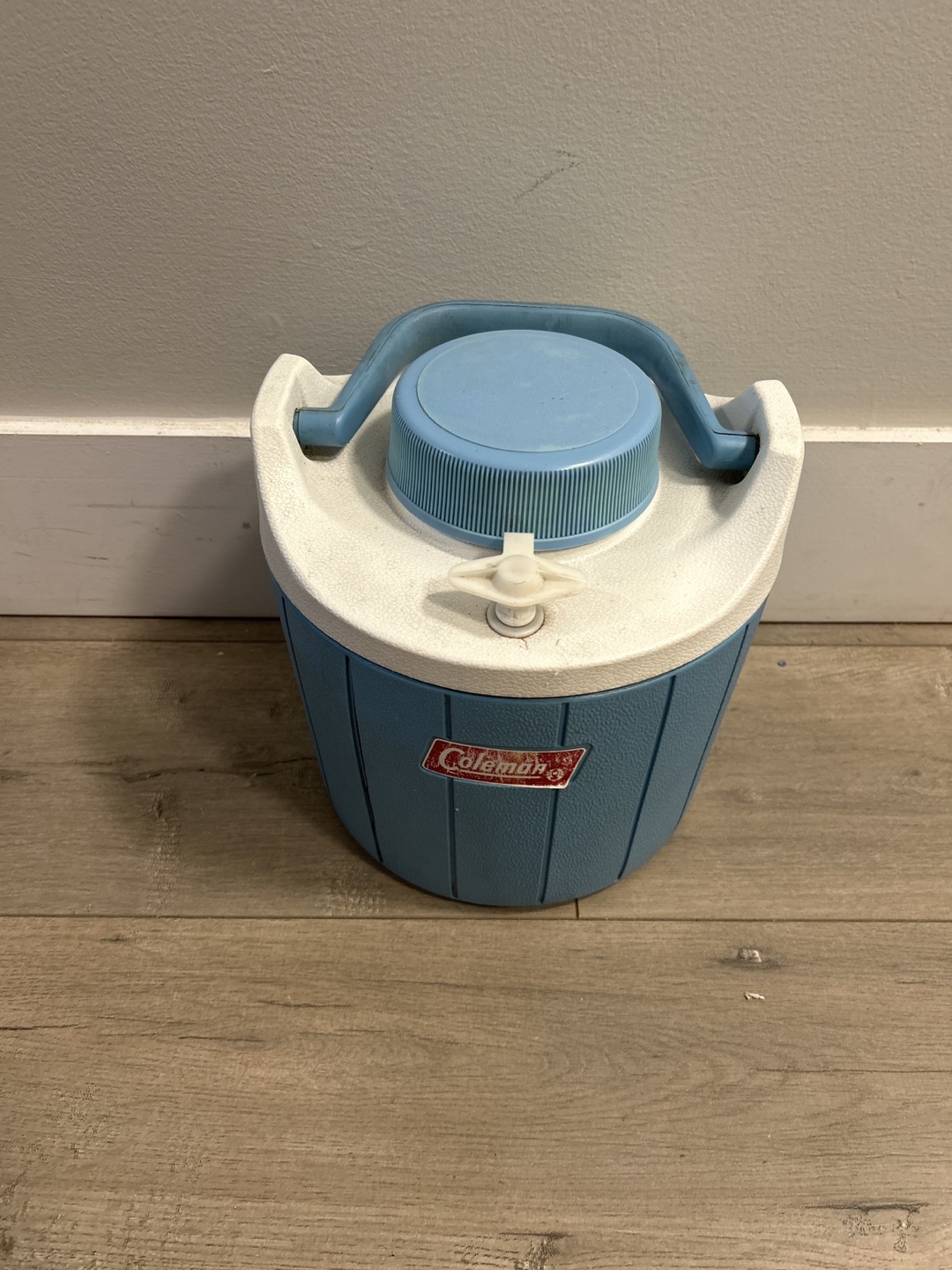 Coleman Water Jug - Blue & White - photo 3