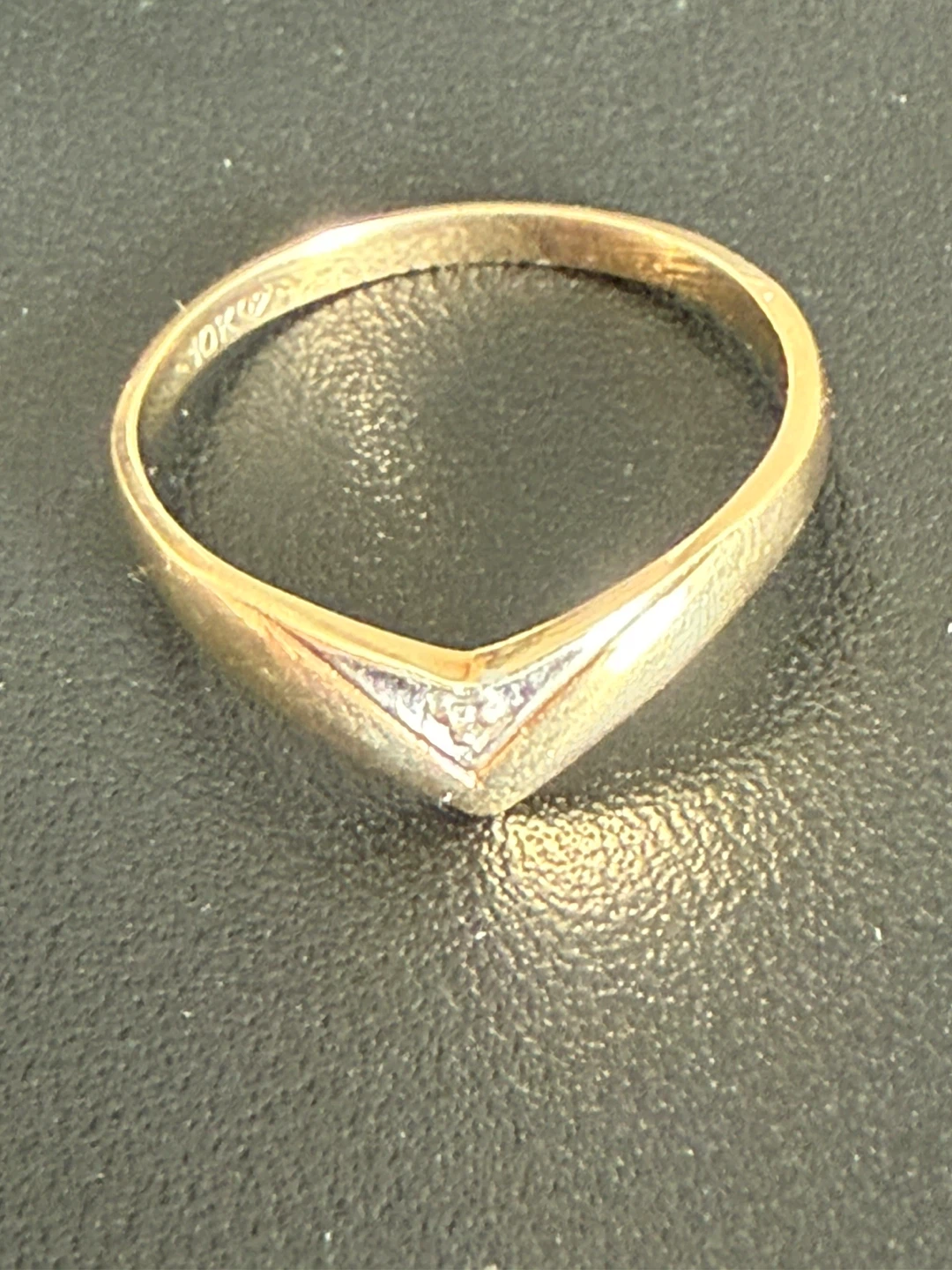 10K Gold Chevron Ring