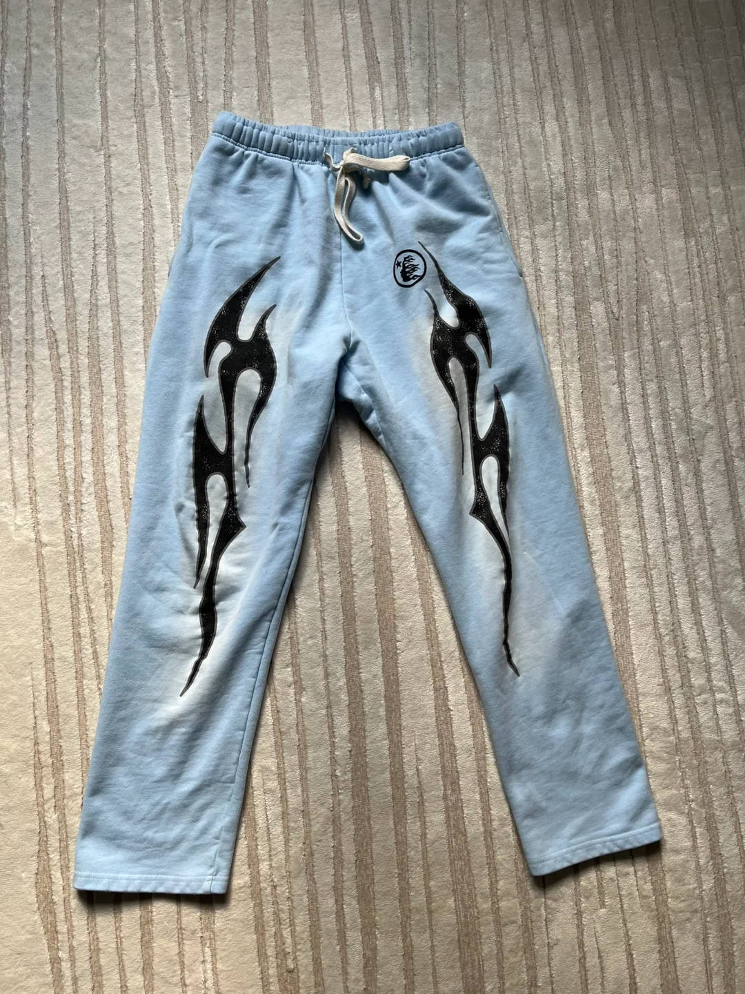 Hellstar Hoodie & Sweatpants Set image indicator(4)