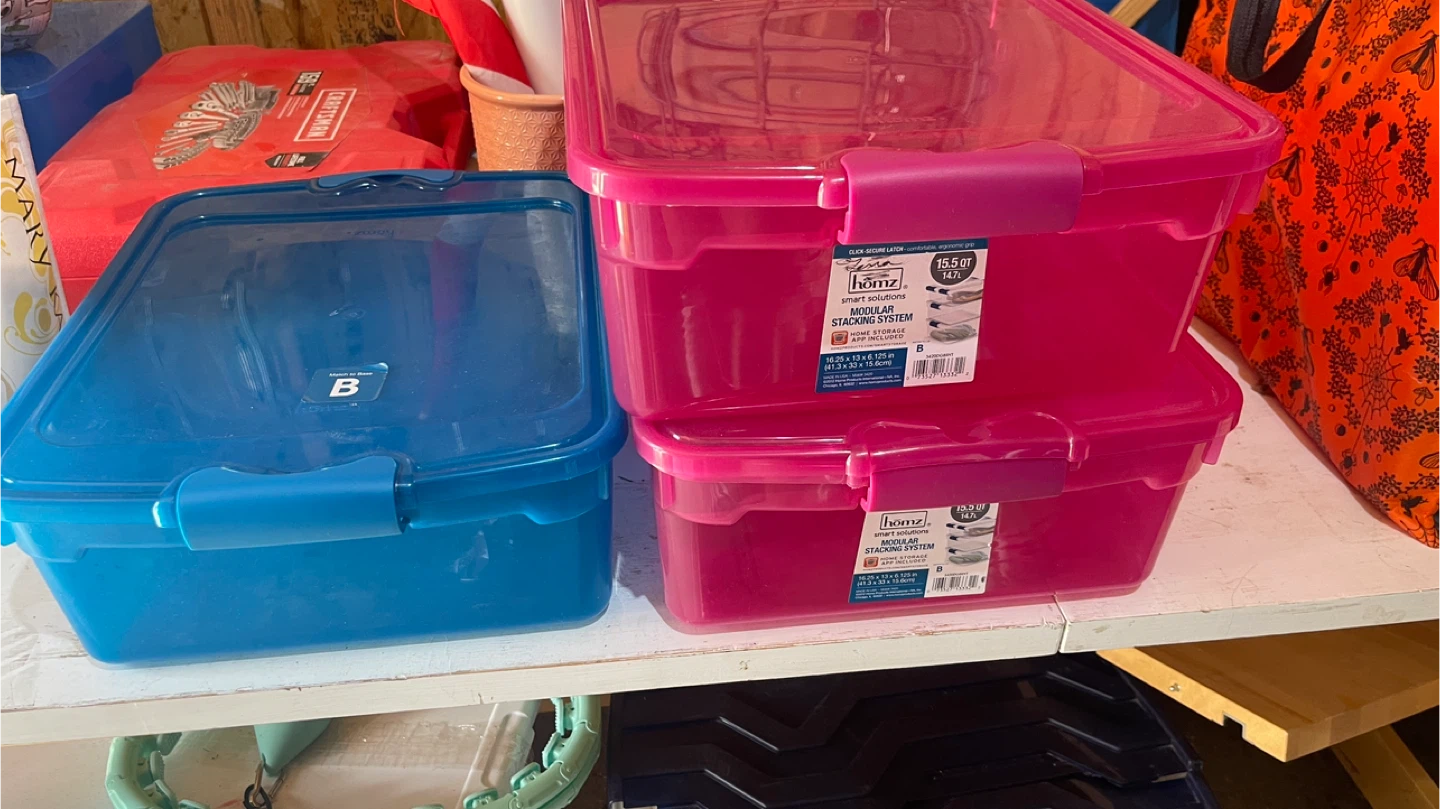 Homz 15.5 QT Modular Stacking Storage Bins