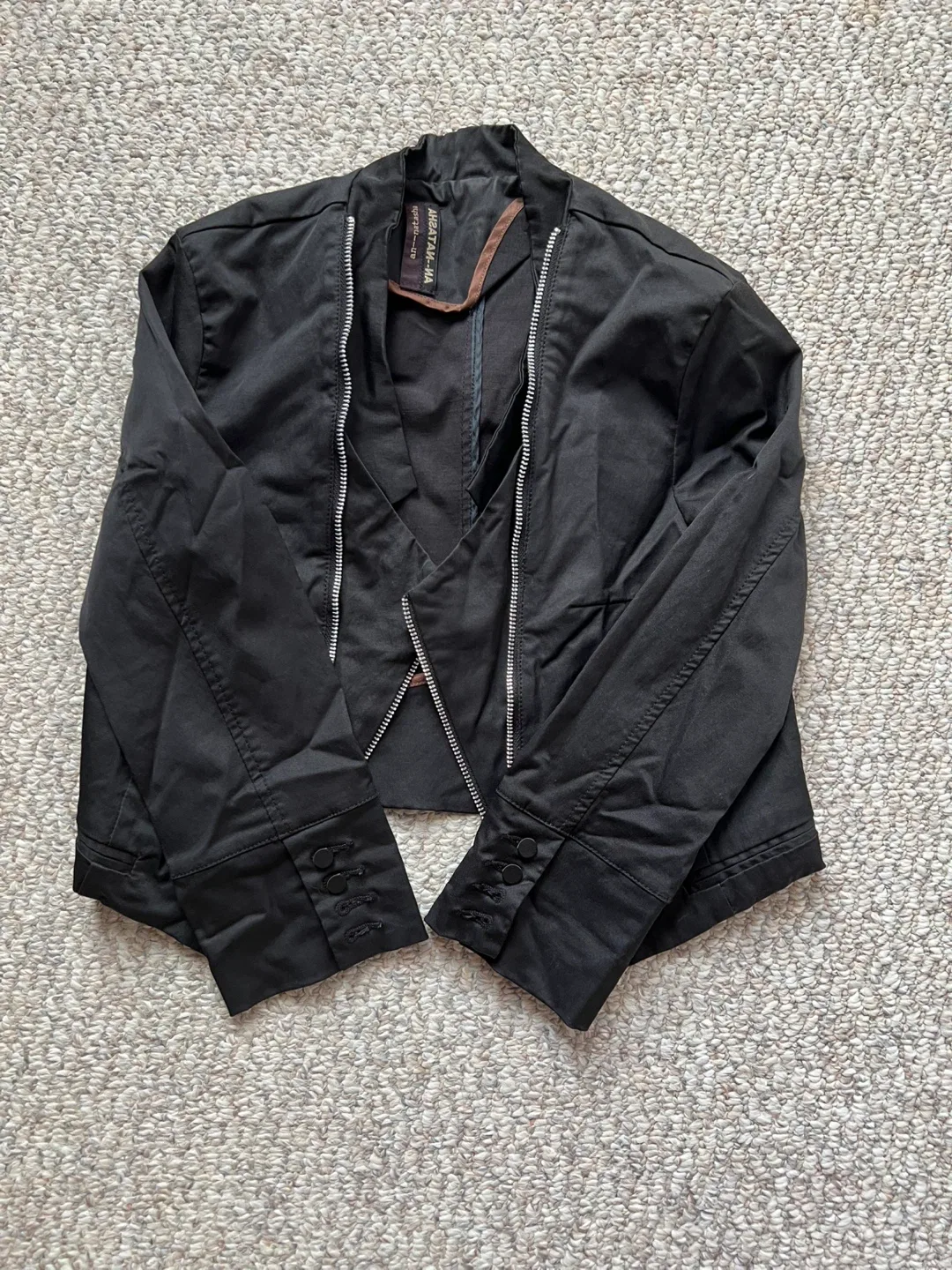 an--natasha Black Jacket image indicator(2)