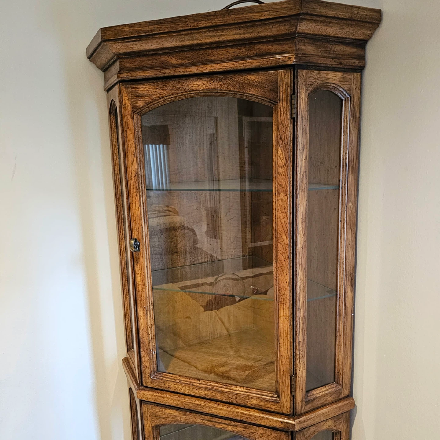 Corner Curio Cabinet - Wood & Glass - photo 4