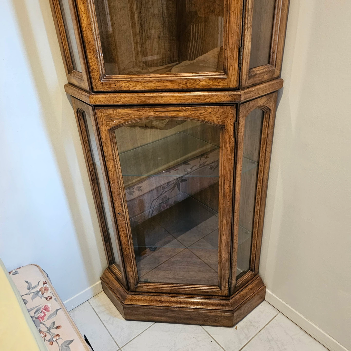 Corner Curio Cabinet - Wood & Glass - photo 3