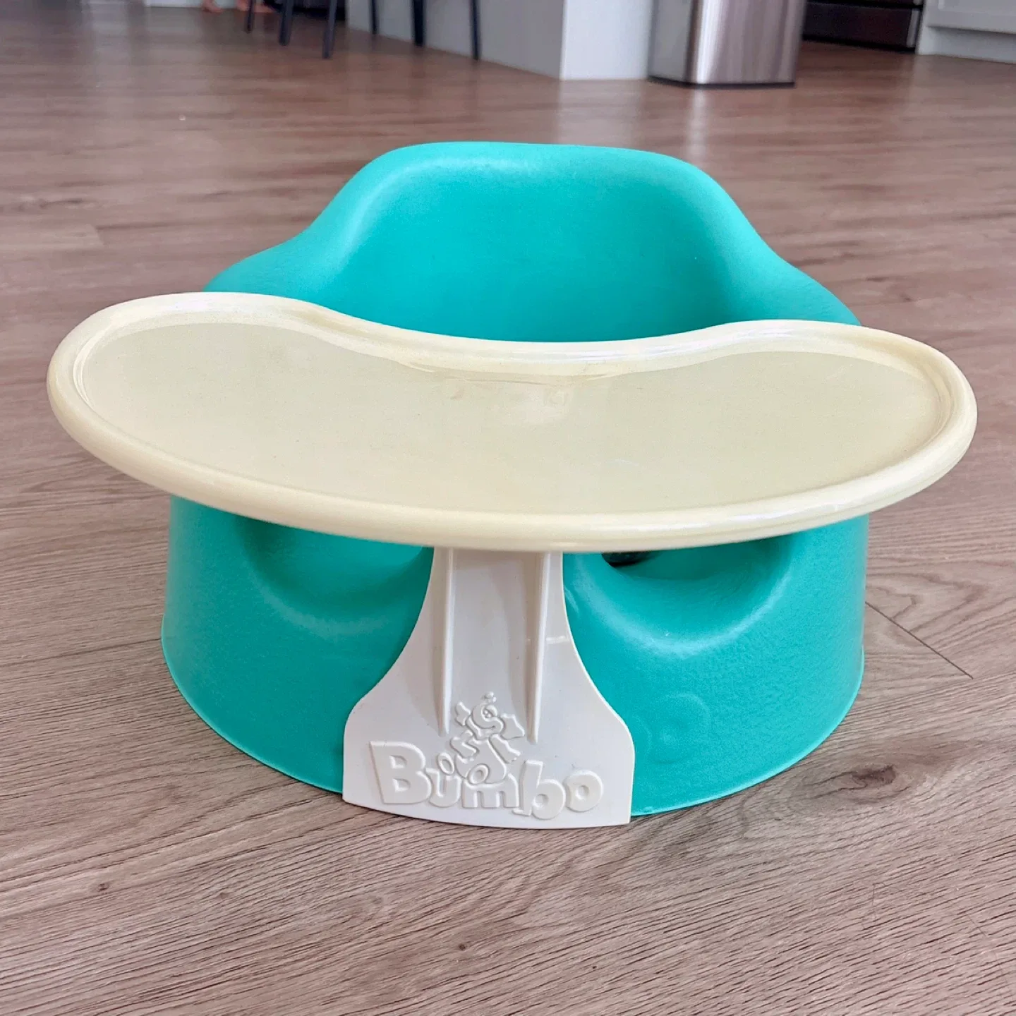 Bumbo Floor Seat with Tray thumbnail