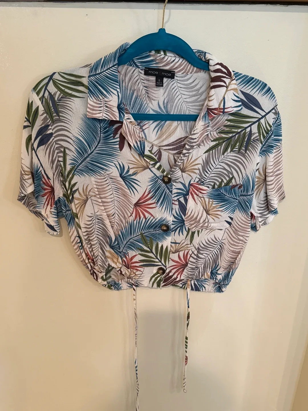 Palm colorful Moa Moa Tropical Print Crop Top - Size S thumbnail