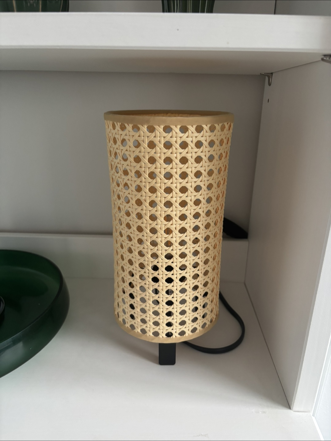 Rattan Table Lamp