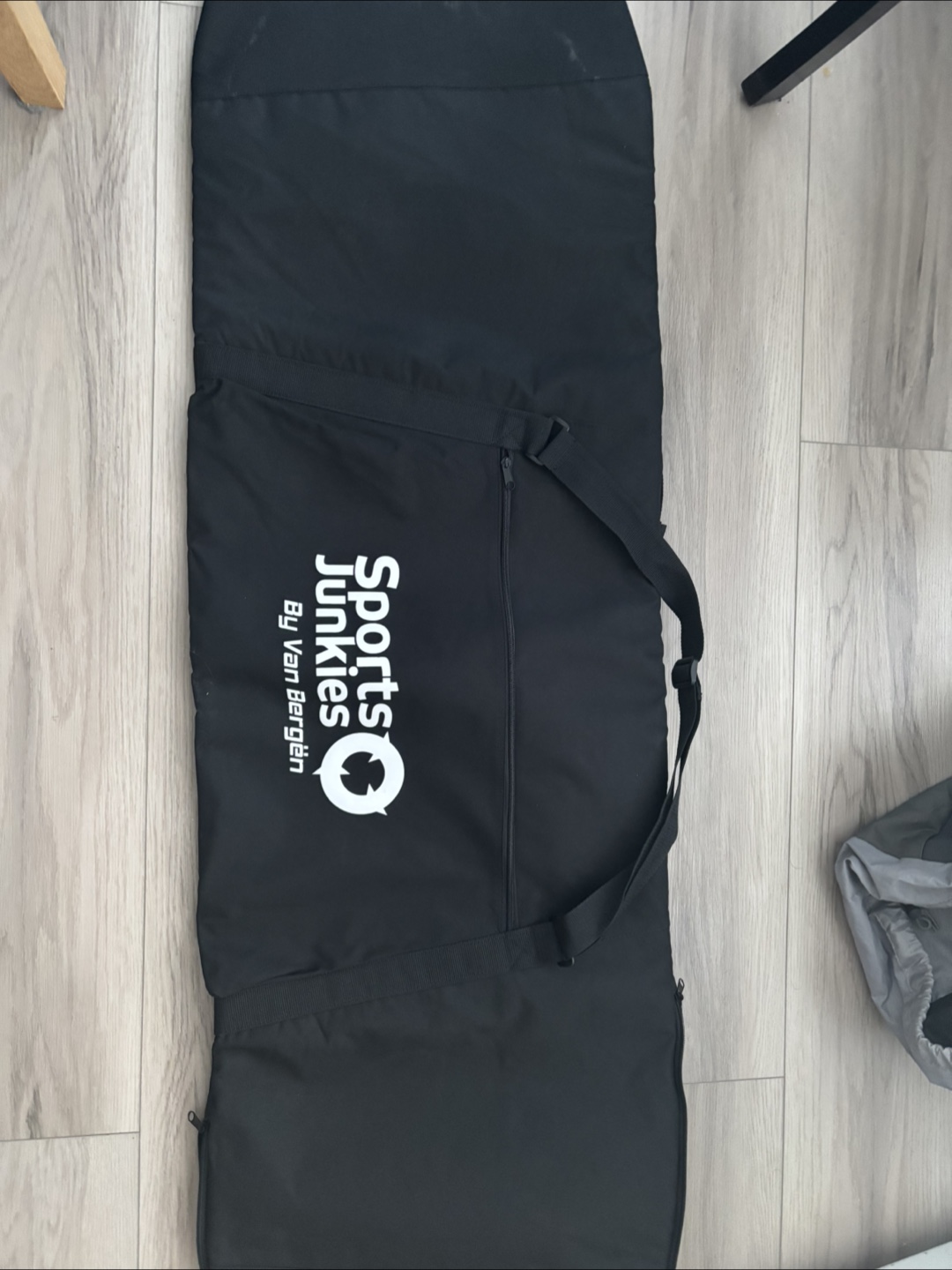 Sports Junkies Snowboard Bag