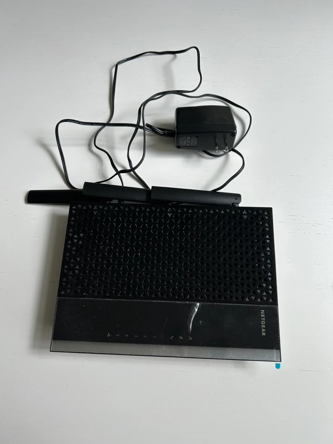 Netgear WiFi Range Extender thumbnail