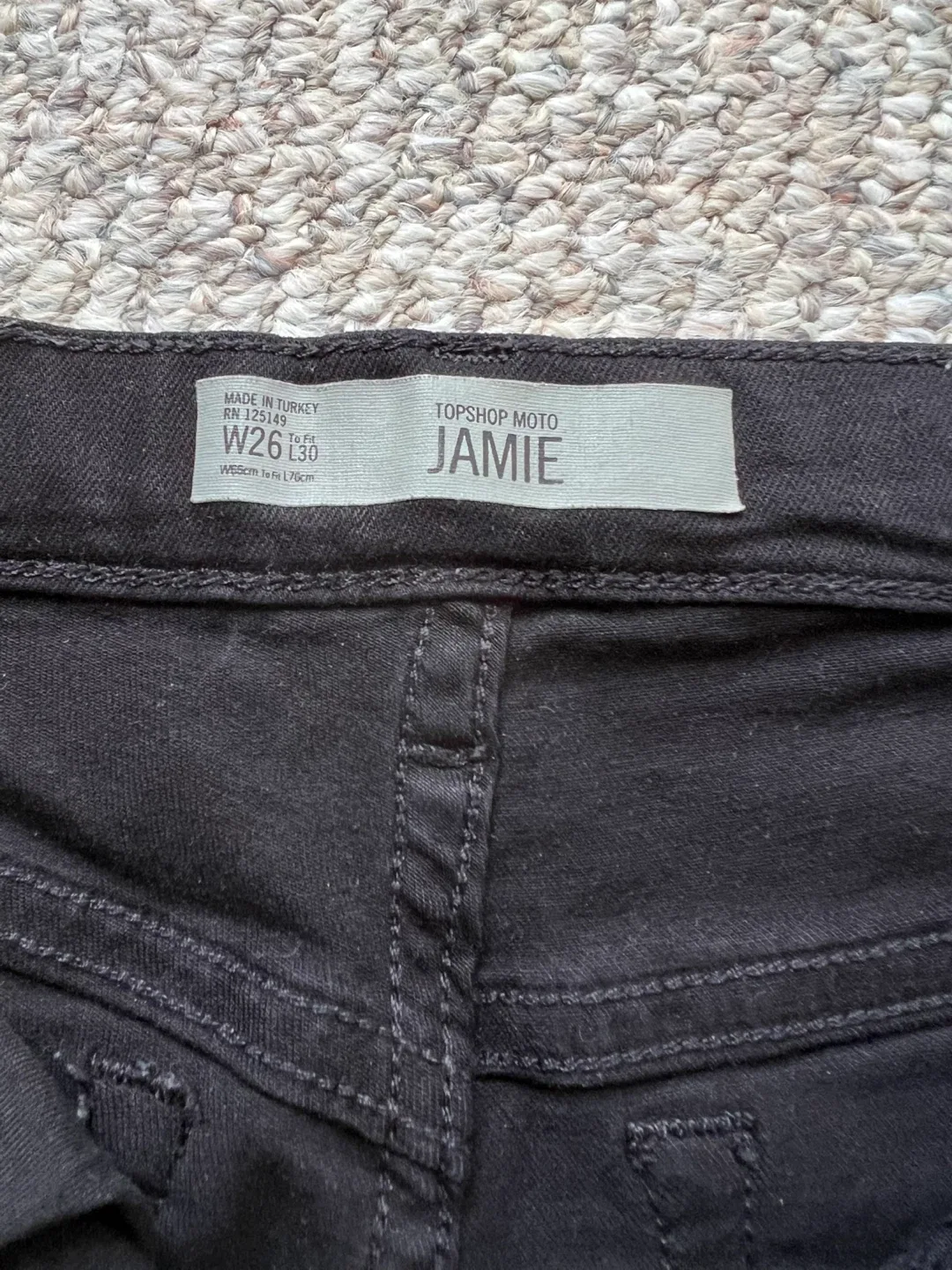 Topshop Moto Jamie Stretchy Black Ripped Jeans - W26 L30 image indicator(2)