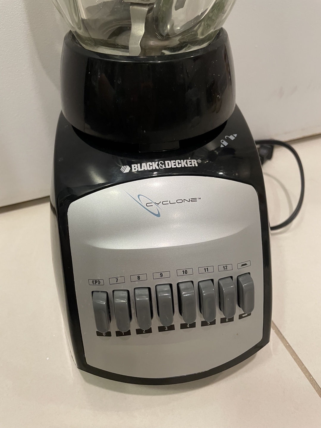 Black & Decker Cyclone 12-Speed Blender - photo 3