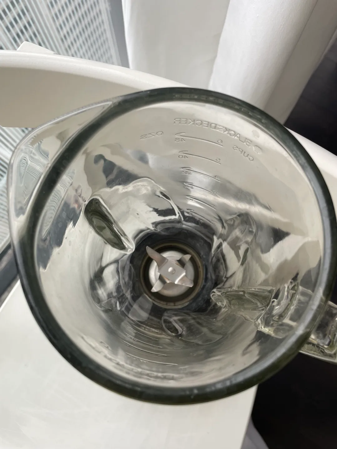 Black & Decker Cyclone 12-Speed Blender image indicator(5)