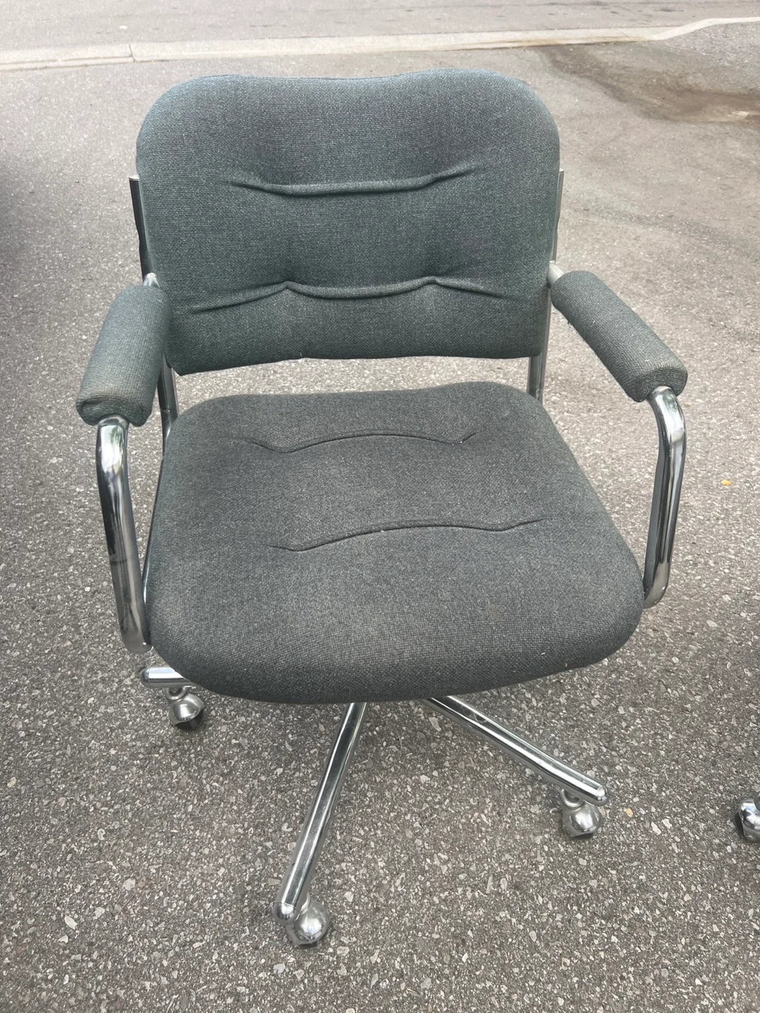 Pair of Grey Office Chairs thumbnail