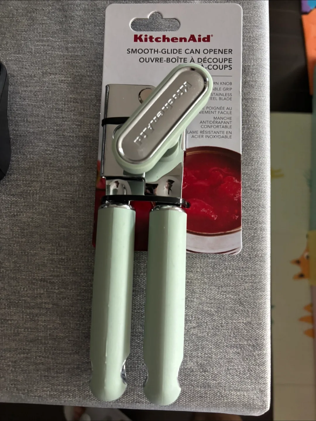 KitchenAid Smooth-Glide Can Opener - Pistachio thumbnail