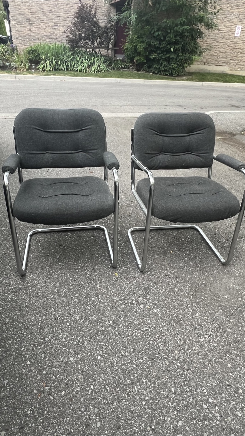 Pair of Grey Office Chairs - photo 3