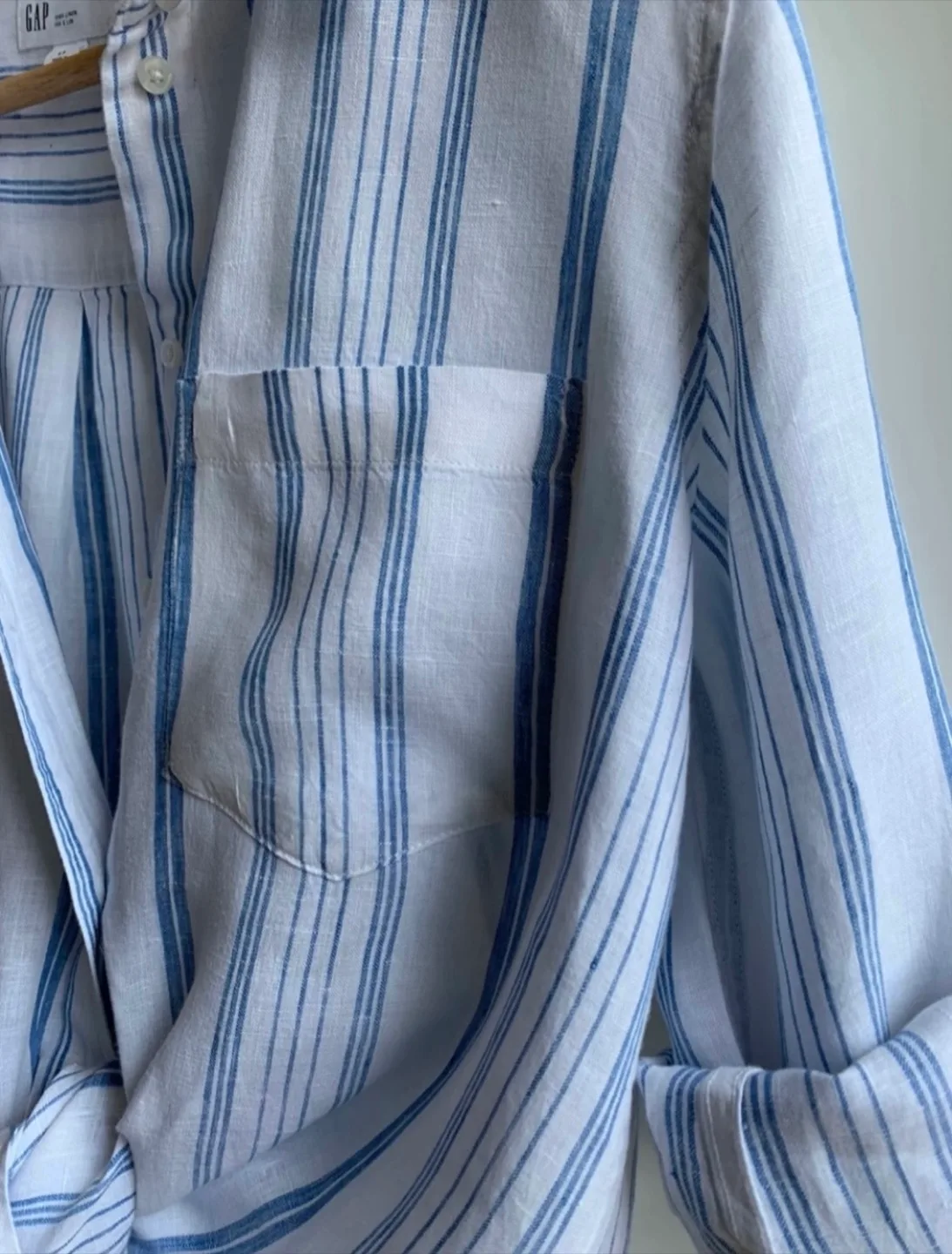 GAP 100% Linen Shirt - Size S image indicator(4)