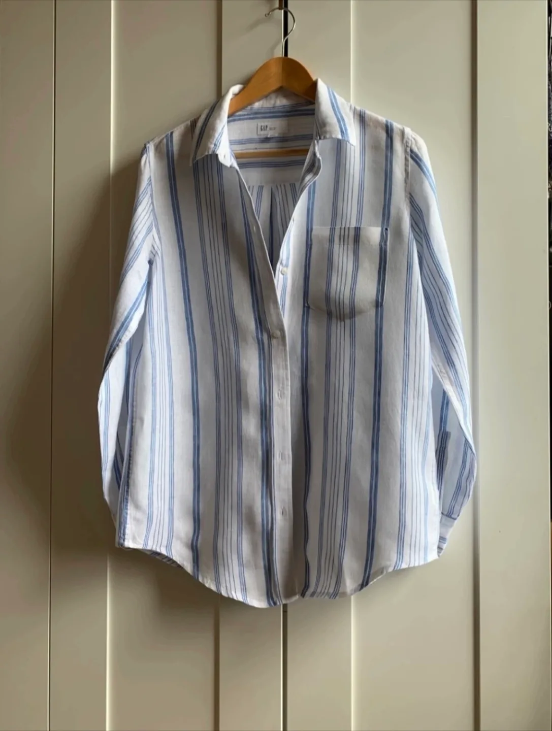 GAP 100% Linen Shirt - Size S thumbnail