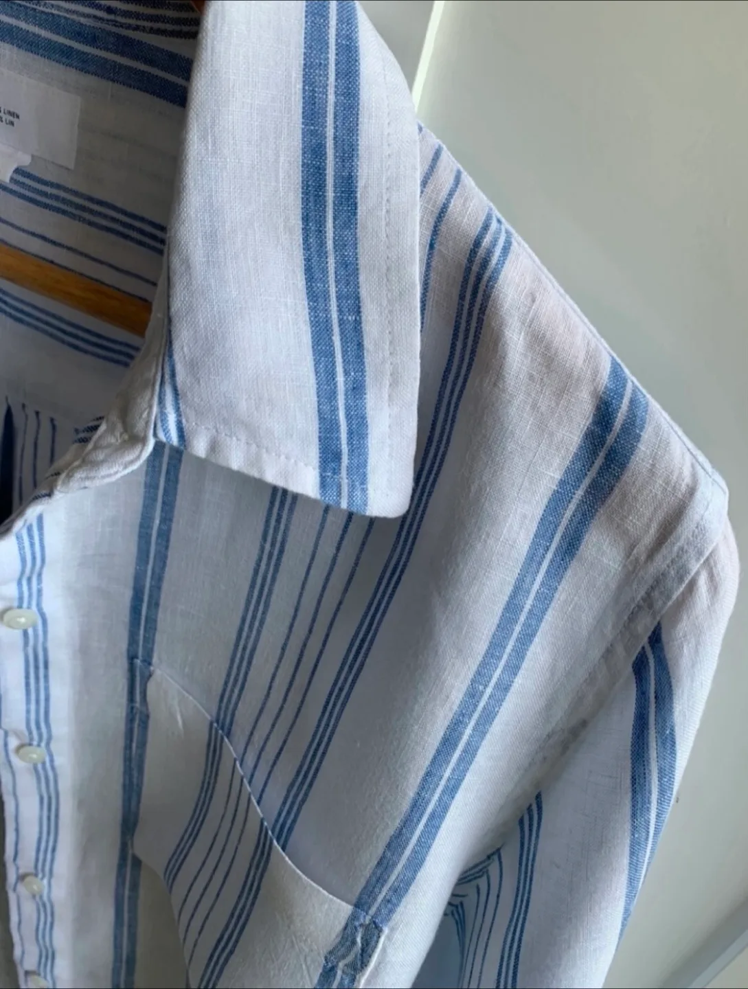 GAP 100% Linen Shirt - Size S image indicator(2)