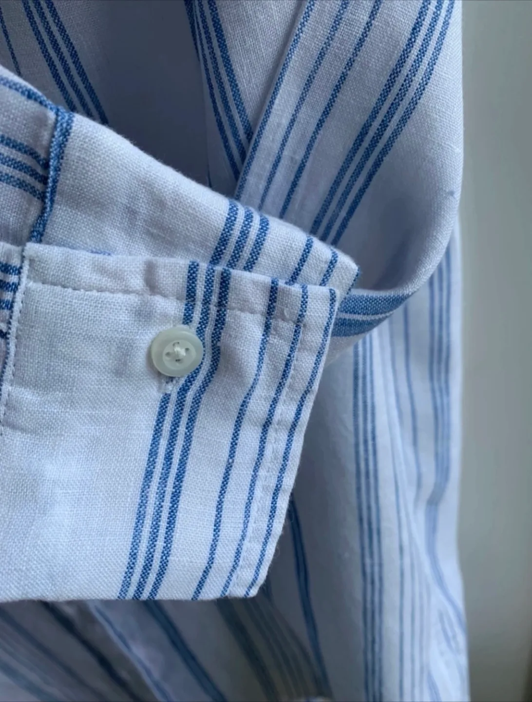 GAP 100% Linen Shirt - Size S image indicator(5)