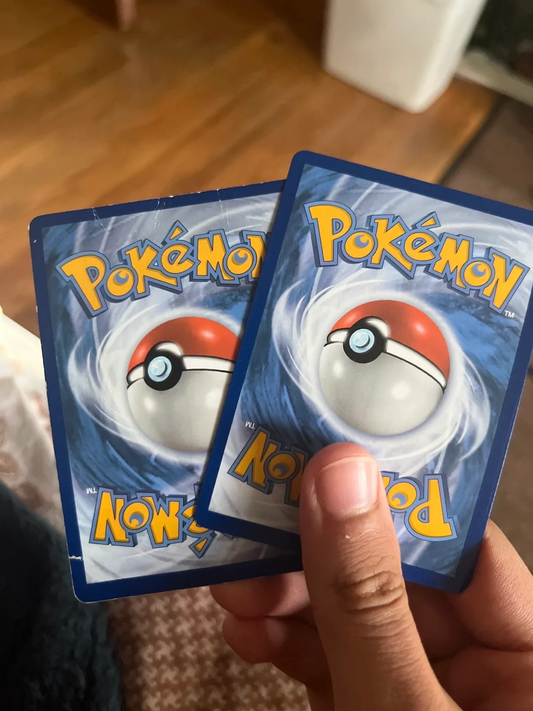 Mewtwo V & Greedent V Pokemon Cards image indicator(2)