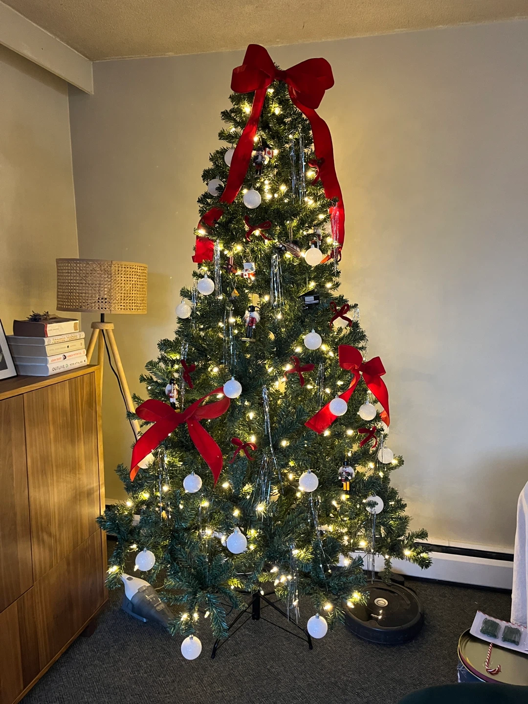 7 ft tall Christmas Tree with Ornaments and Bag