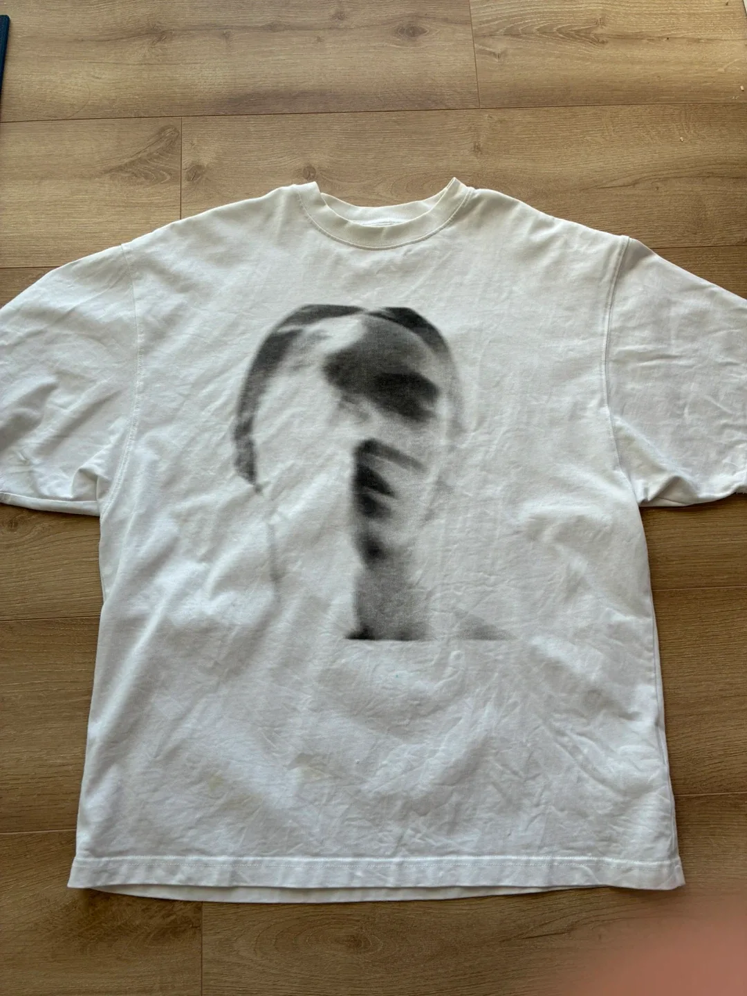 White T-Shirt size L thumbnail
