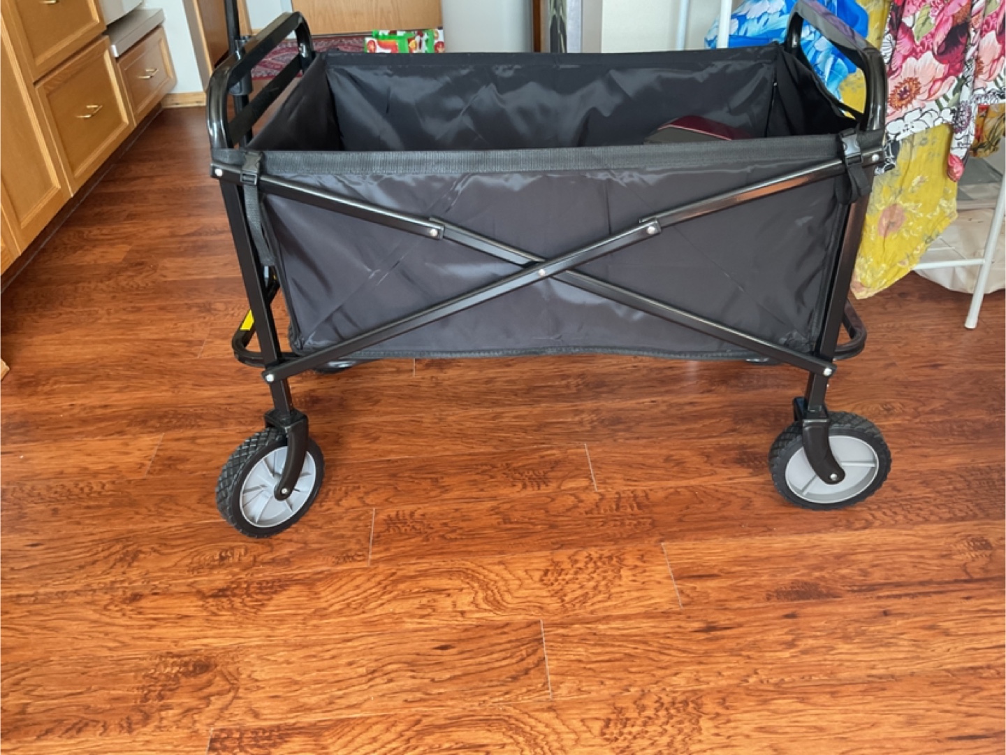 Black Collapsible Utility Wagon Cart