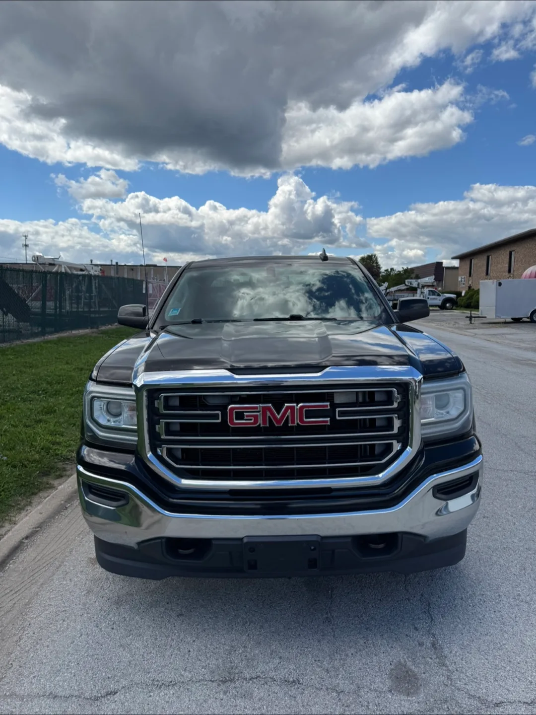 2016 GMC Sierra 1500 Crew Cab · SLE Pickup 4D 6 1/2 ft thumbnail