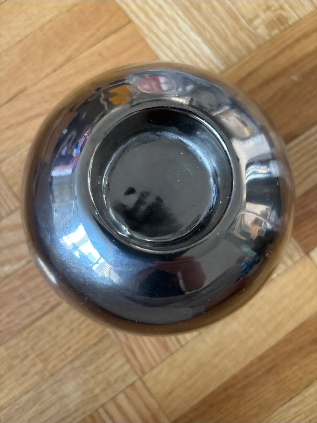 Silver Spherical Candle Holder image indicator(2)
