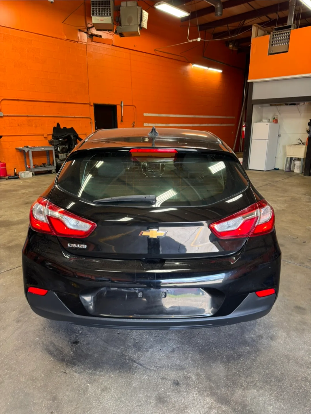 2019 Chevrolet Cruze · LS Hatchback 4D image indicator(3)