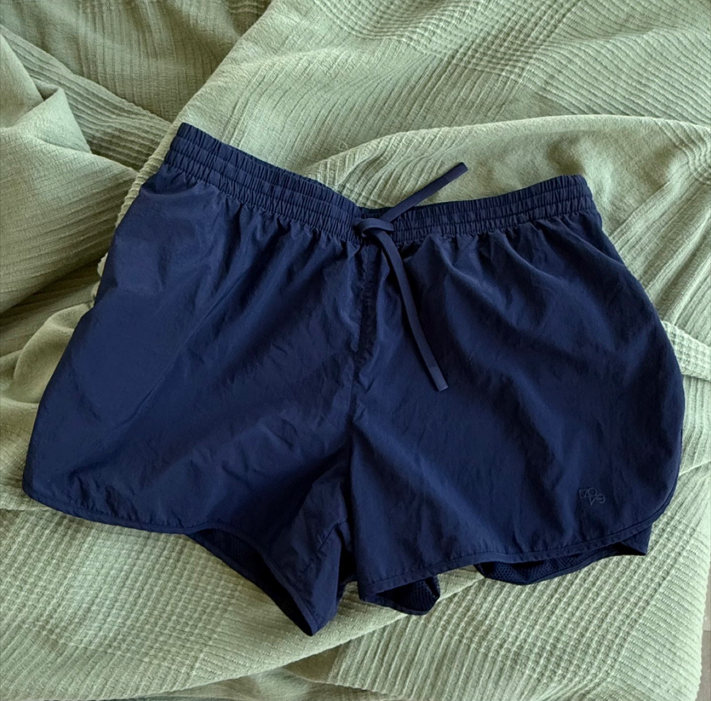 H&M navy lightweight running shorts M - photo 5