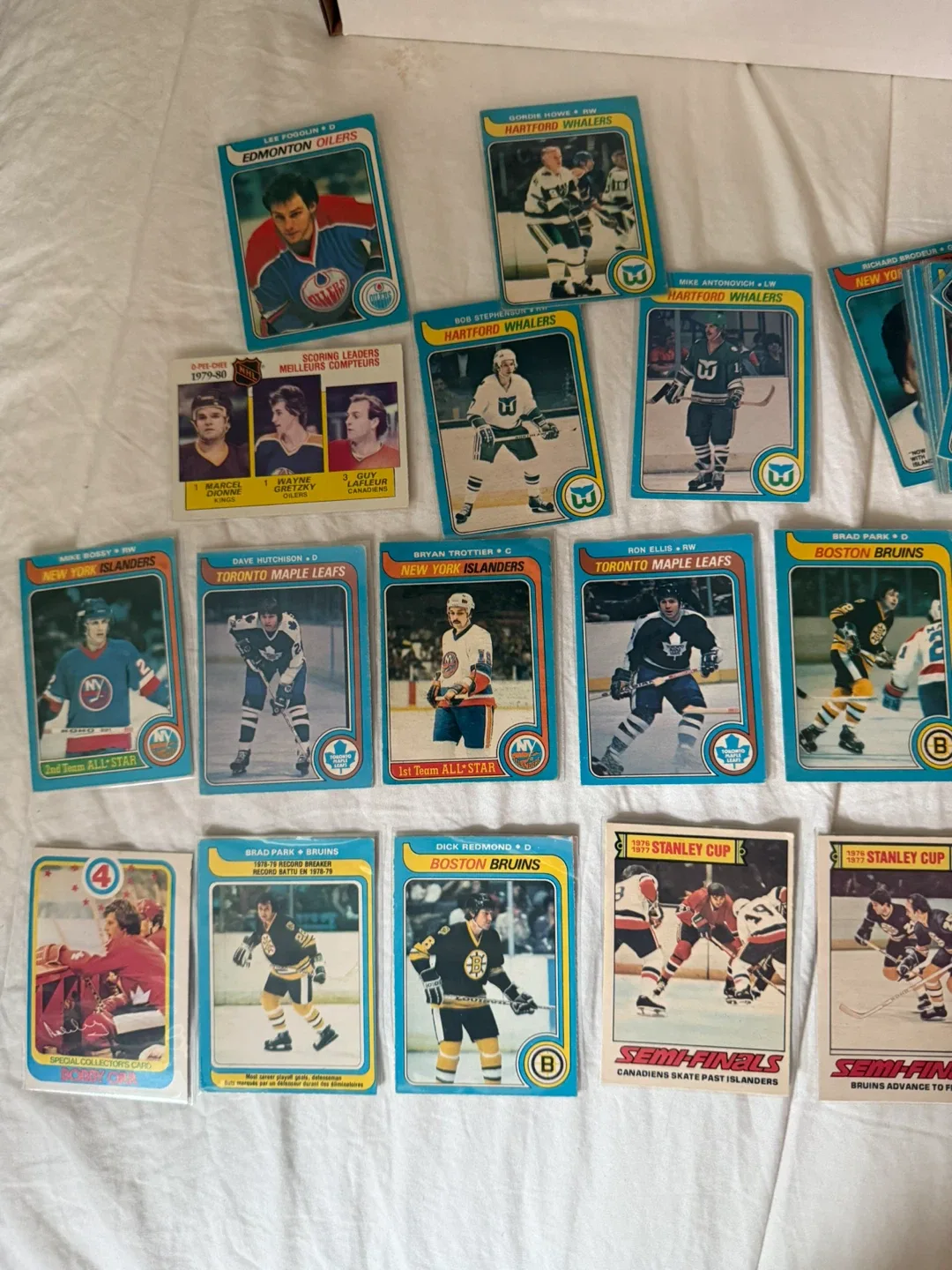 Vintage Hockey Trading Cards - Wayne Gretzky & More! image indicator(2)
