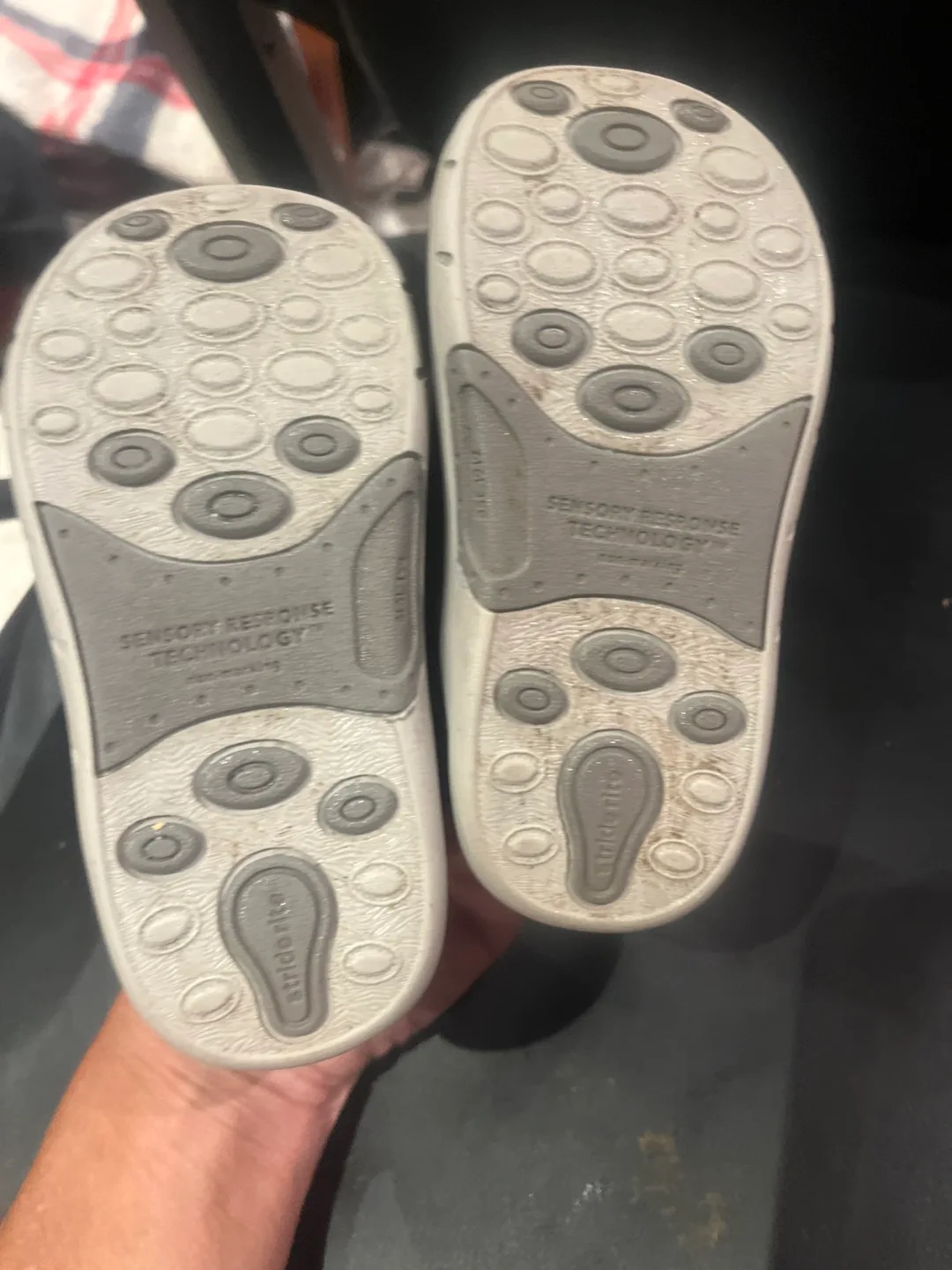 Stride Rite Size 5.5 Toddler Shoes image indicator(4)