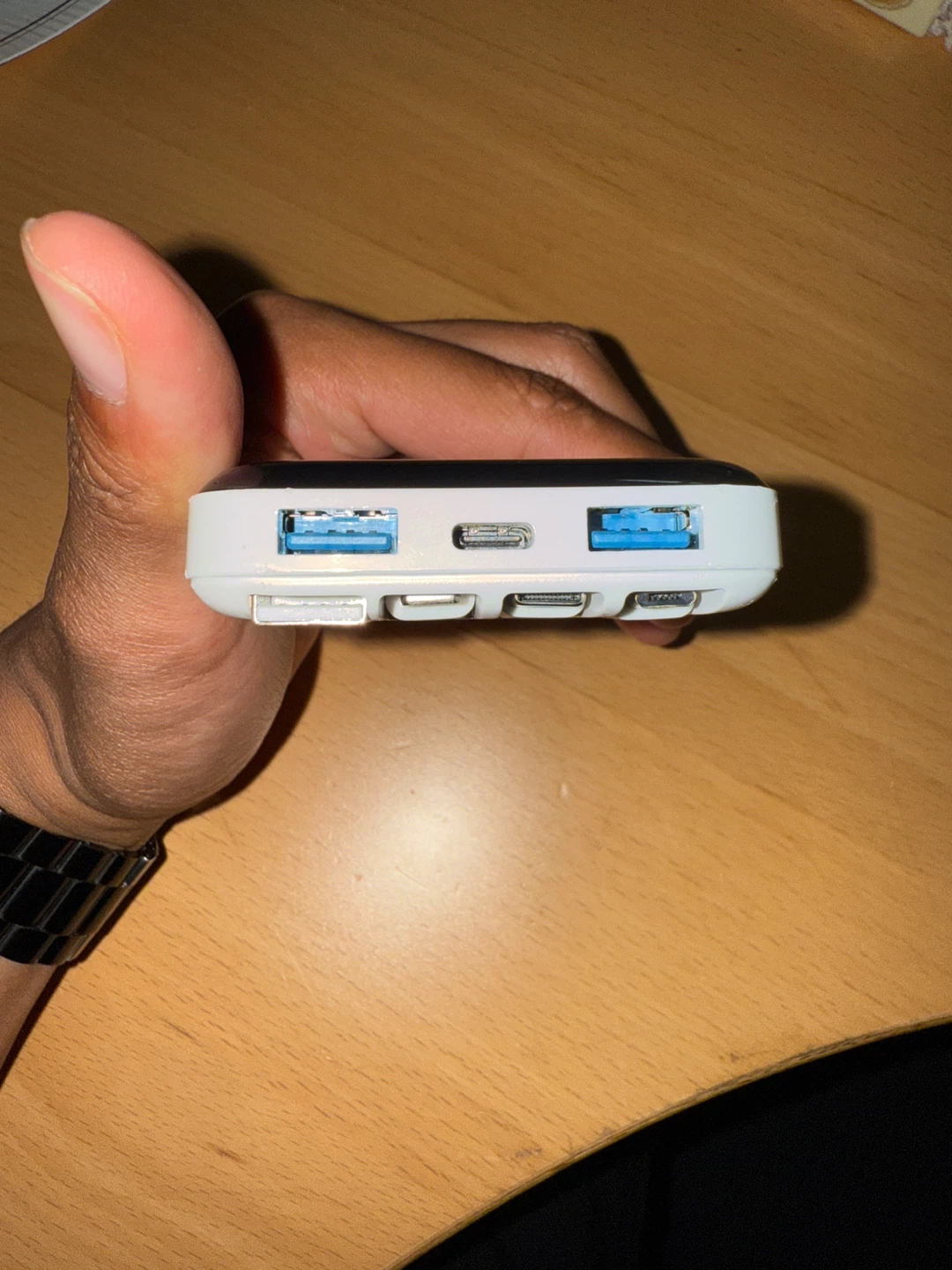 Portable Charger - photo 3