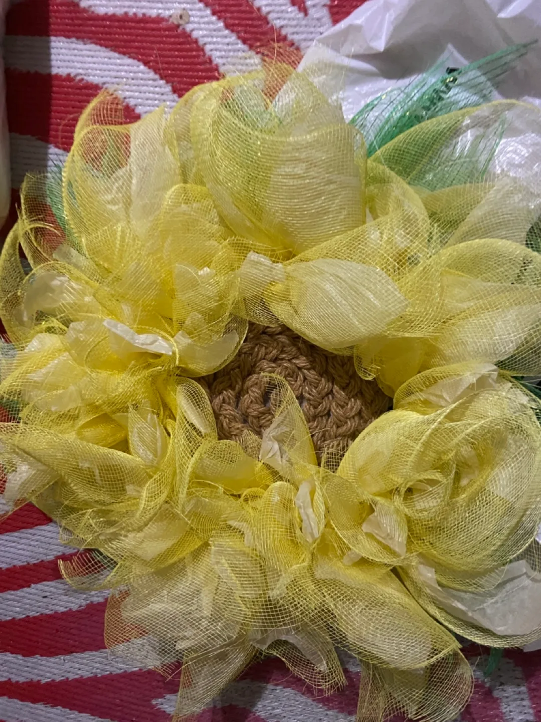 Yellow Sunflower wreath 🥕 thumbnail