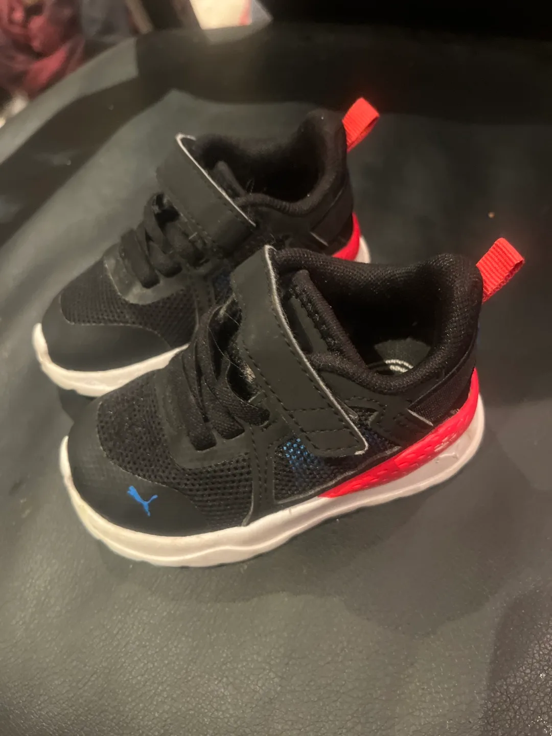 Cute size 4 puma Velcro with lace image indicator(3)