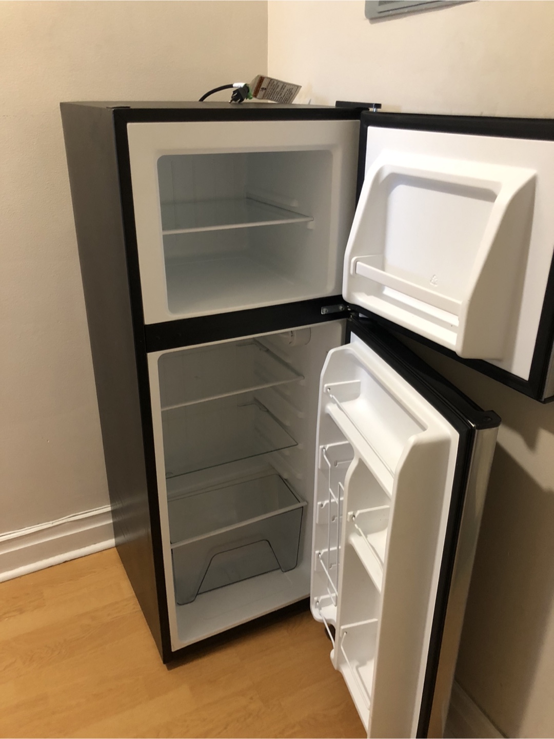 Whirlpool Two-Door Mini Fridge - photo 2