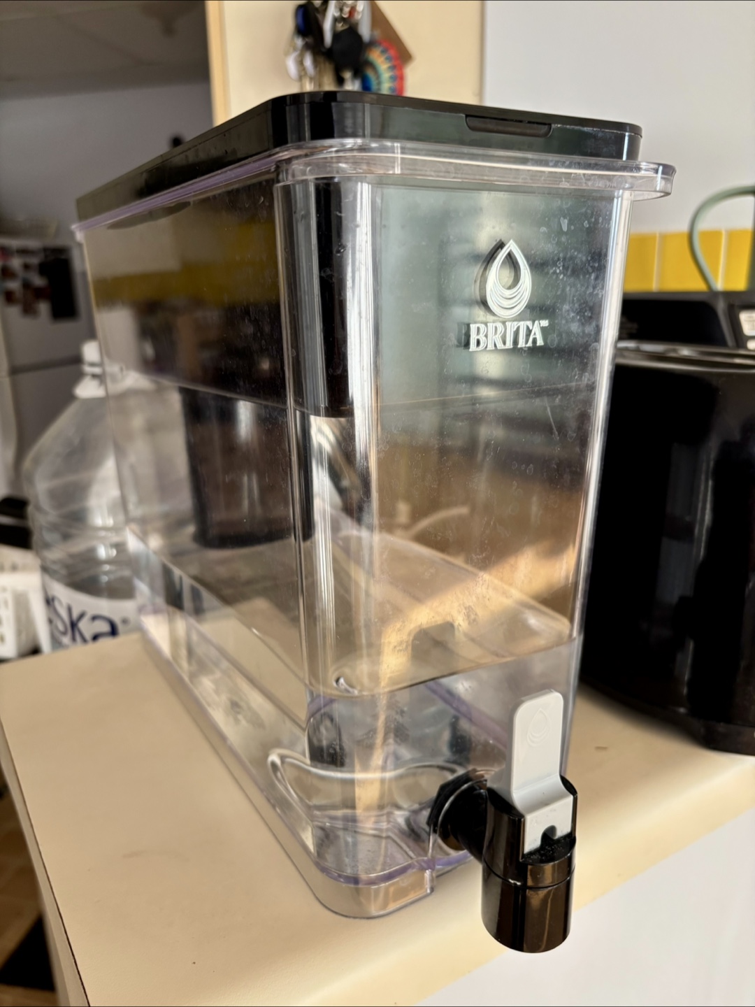 Brita Elite Extra Large 27 Cup Filtered Water Dispenser - photo 2