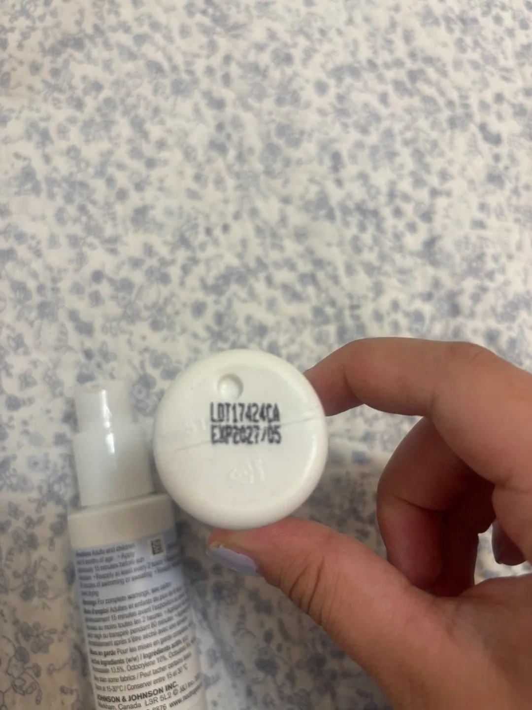 Neutrogena Ultra Sheer Face Serum Sunscreen image indicator(4)